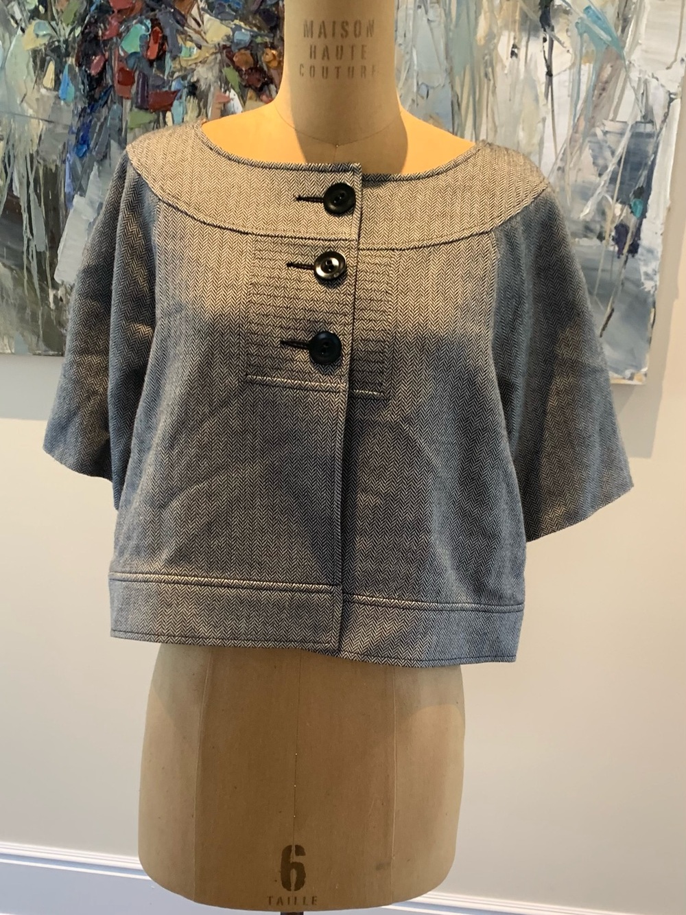 Gray Short-Sleeve Button-Front Boxy Top